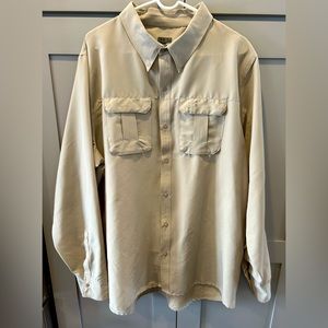 Under Armour Men’s Loose Button Down Shirt.
